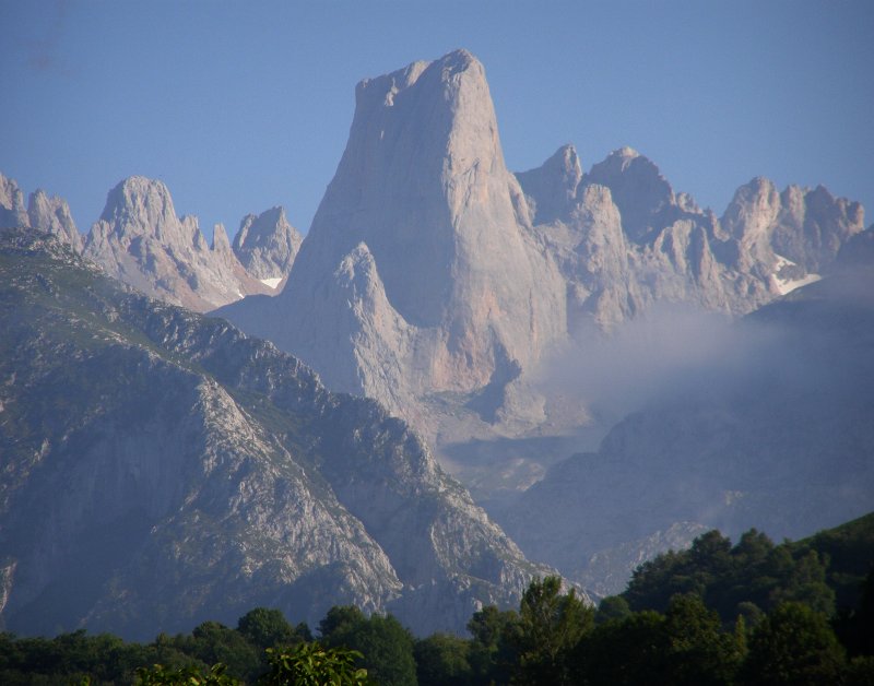 Picos de Europa. Lugares Turísticos en el Parque Nacional.